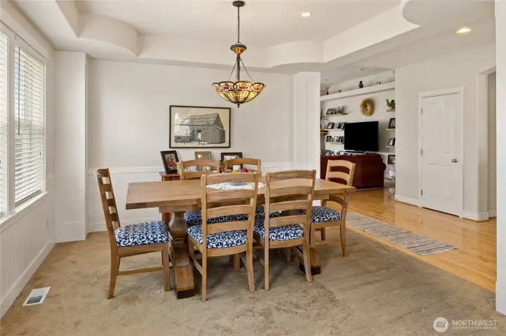 Formal Dining