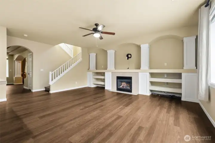 Enter into the highly desired great room layout, so perfect for the family to enjoy together time. Enter into the highly desired great room layout, so perfect for the family to enjoy together time.