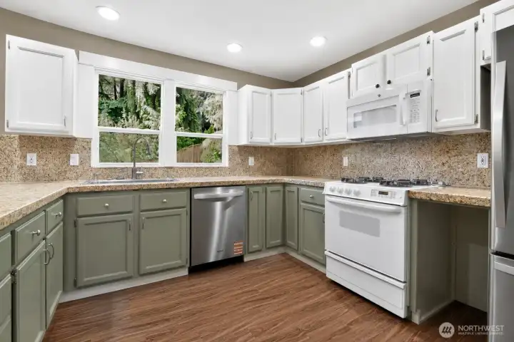 Spacious Kitchen Spacious Kitchen