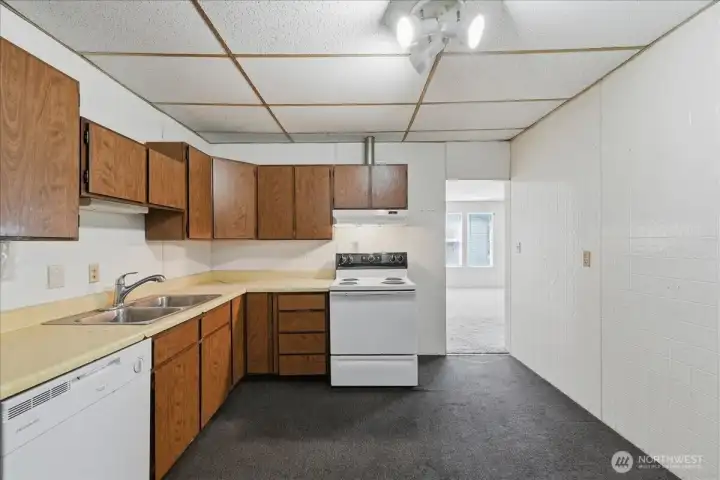 Kitchen in upper unit Kitchen in upper unit