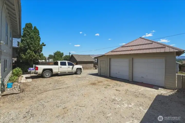 Each unit enjoys its own garage bay and dedicated storage space Each unit enjoys its own garage bay and dedicated storage space