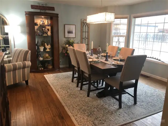 Dining Room Unstaged