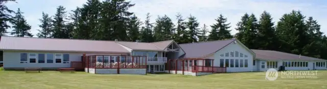 Ocean Shores Clubhouse, Park and Disc Golf Course