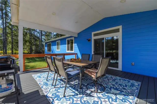 Great place to barbecue and entertain on the covered large back deck.