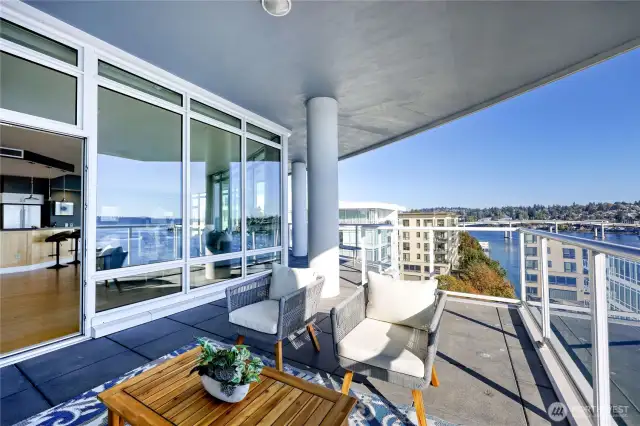 The Perfect spot for Bridge Blast over the Manette Bridge.