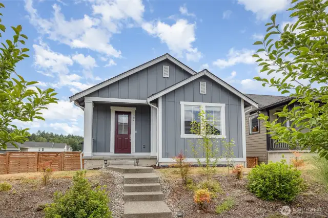 Welcome to this stylish 3-bedroom, 2.5-bath home in the desirable Tehaleh community, thoughtfully crafted by Azure NW.