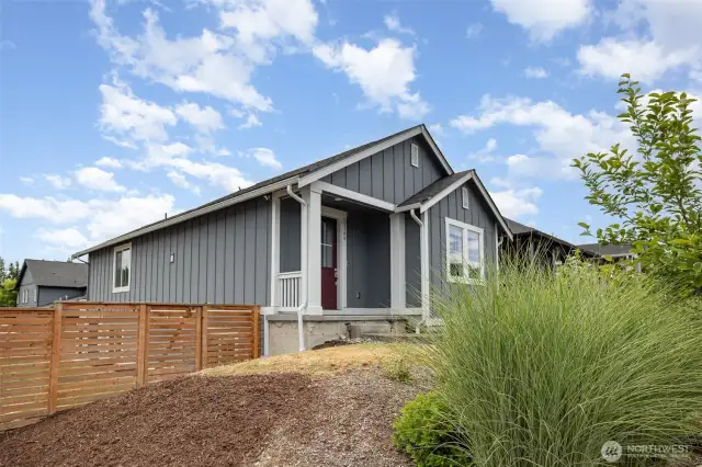 Nestled in a vibrant community with scenic trails and parks—and located in the sought-after Sumner School District.