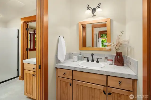 2 additional bedrooms on upper level with jack and jill bathroom