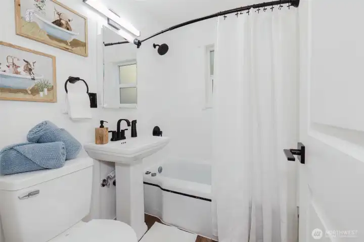 full bath