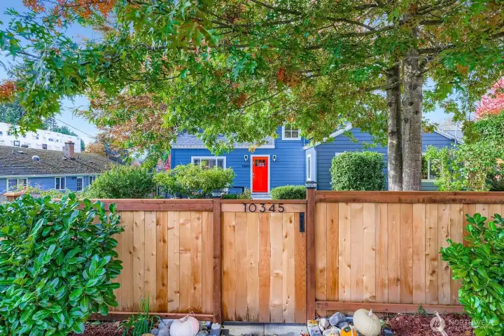 The home’s exterior is further enhanced by modern patio railings and a new six-foot fence, giving it a fresh, contemporary look while maintaining its warm, inviting character.