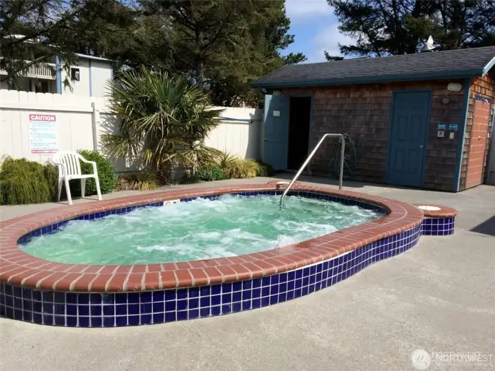 outdoor hot tub