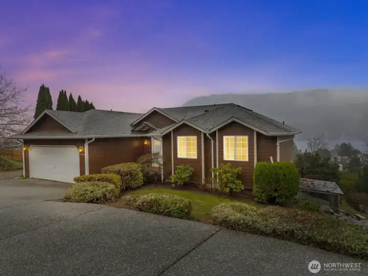 Welcome to Big Lake, where these westerly views over the lake could be yours!