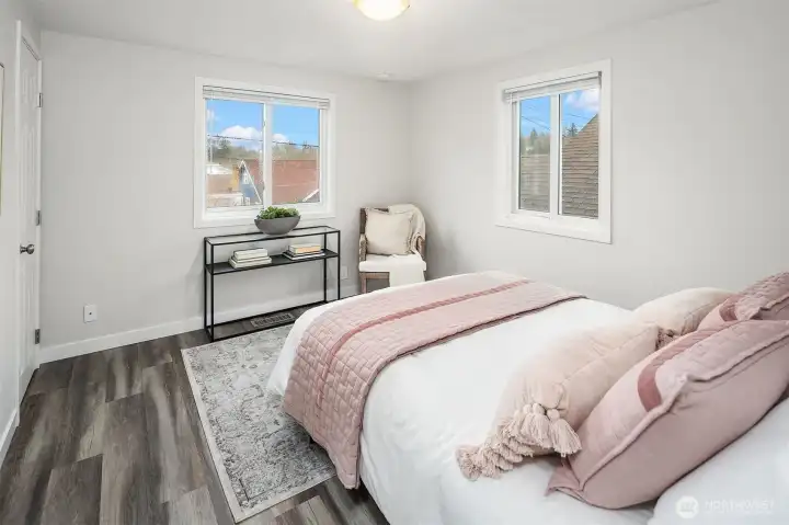 Main house bedroom #1