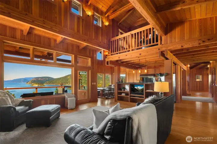 Open floorplan ideal for large gatherings.