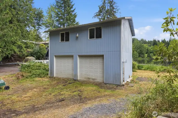 Detached Garage/Shop on separate parcel.