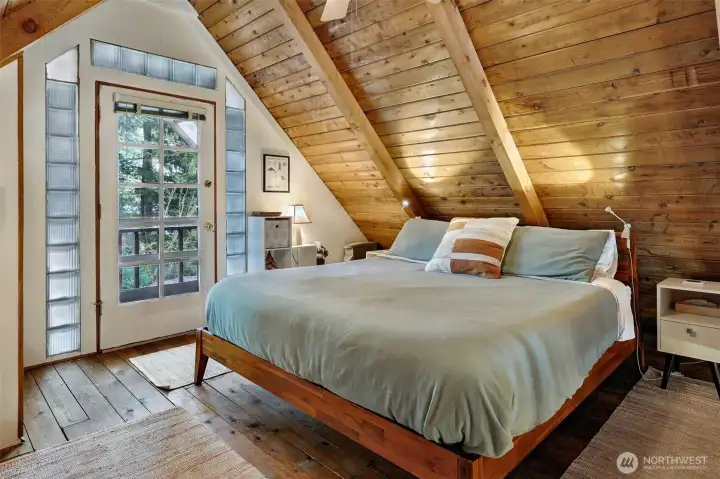 King Bed in Loft