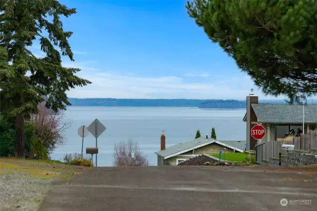 waterview when driving out or when standing at driveway