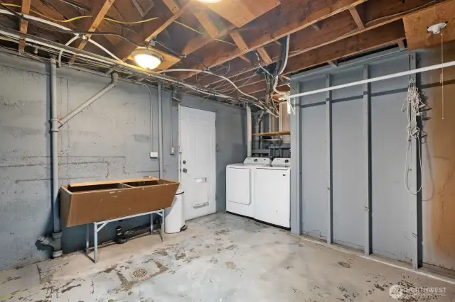 Lower Level Utility Room