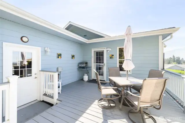 Private Deck