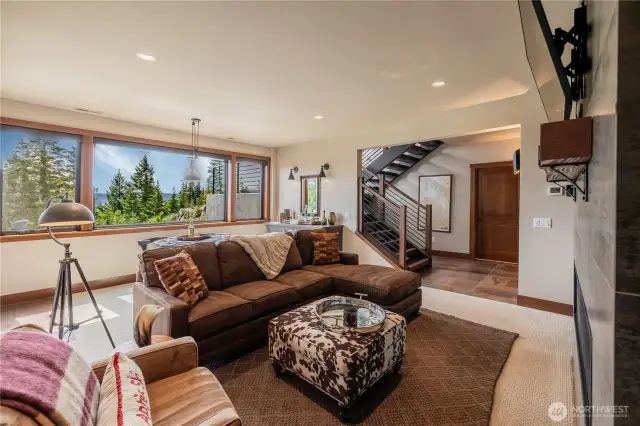 This level also has an extremely large finished storage room - 320 square feet!