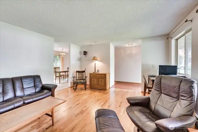 Living room with Hardwood floors