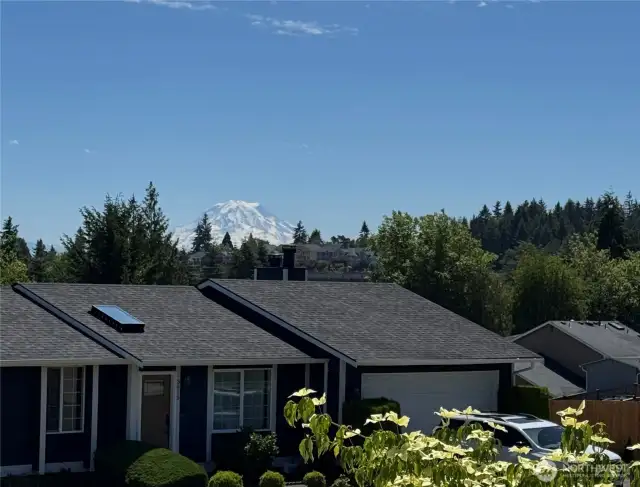 The Mountain is out!