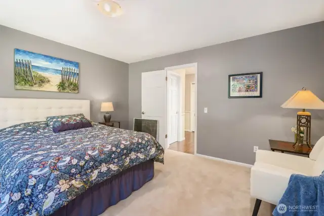 Luxurious guest bedroom.