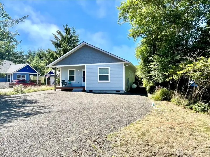 Lots of Parking and Curb Appeal.