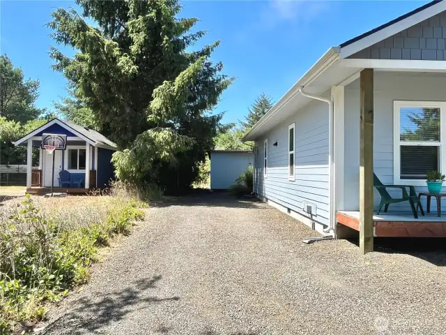 Long and Level Driveway
