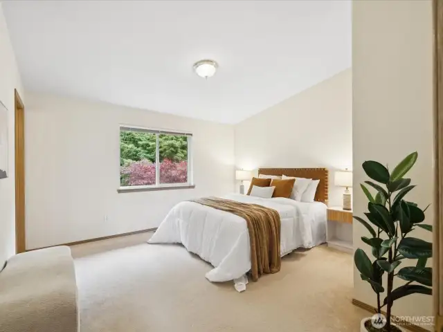 Master bed with full en suite