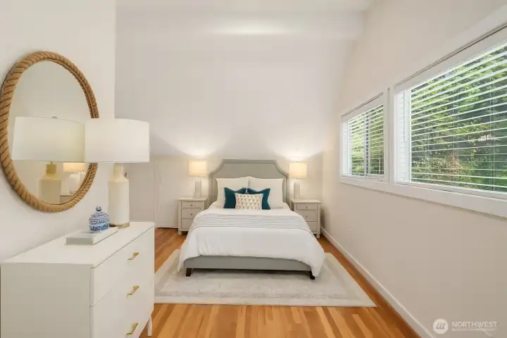 upstairs Room VR Staged