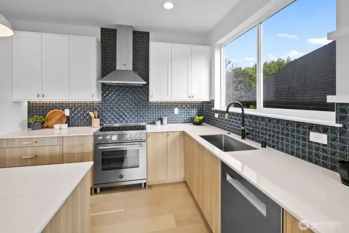 Photos are of model home 320. Floorplan and finishes may vary.