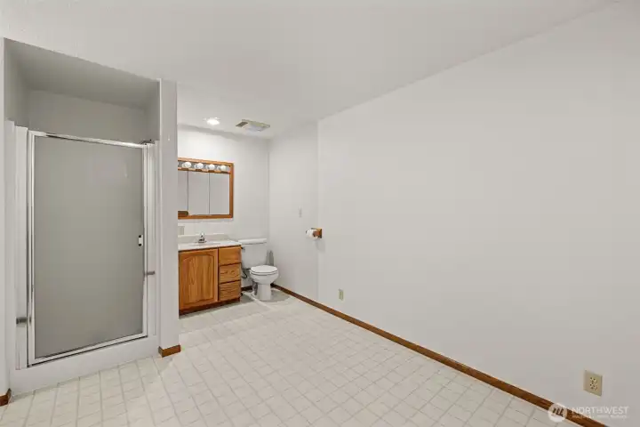 Serious extra space; sewing room, massive storage room... you name it