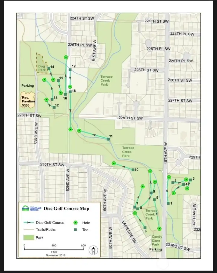 Disc golf anyone? yes right next door in a 60 acre park, it's all yours!
