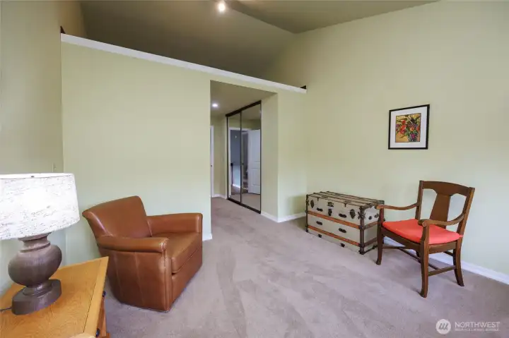 2nd primary retreat w/loft storage area or???