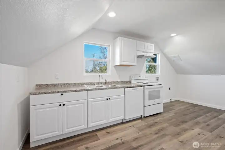 Washer and Dryer Hookups in Unit