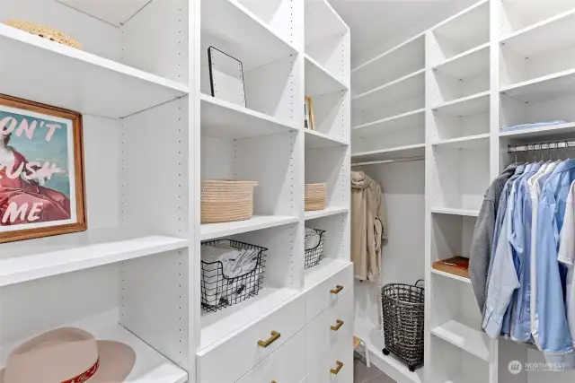 This closet also has built in organizers and so much space for all the personal items your guests may want to tuck away while they are staying with you.