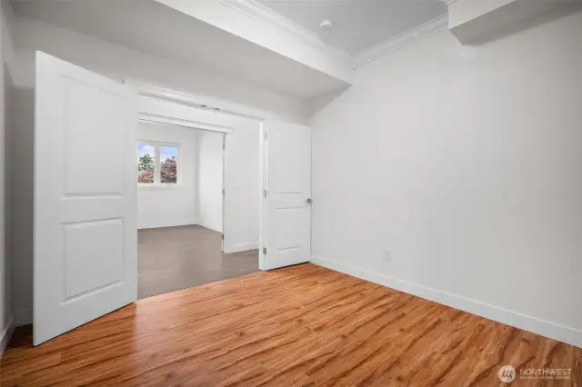 Den/5th room will make an excellent office, or storage if the 2 garages are not enough.