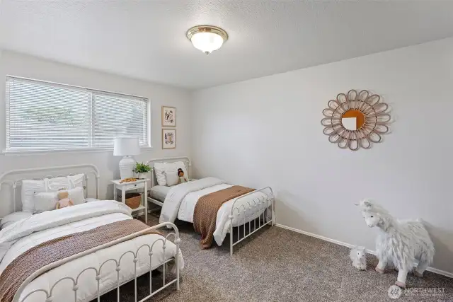 2nd bedroom