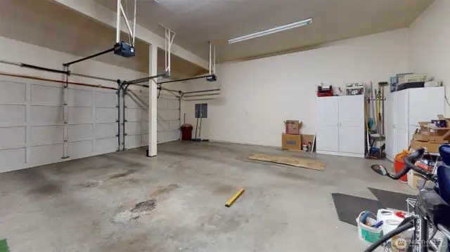 Big 3 car garage!