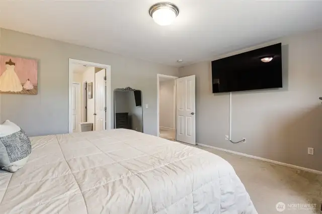 Spacious primary bedroom