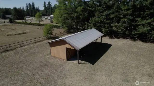 Equestrians and animal lovers will appreciate the 2-stall barn with tack room and open pasture. A rare opportunity for hobby farming or simply embracing country living.