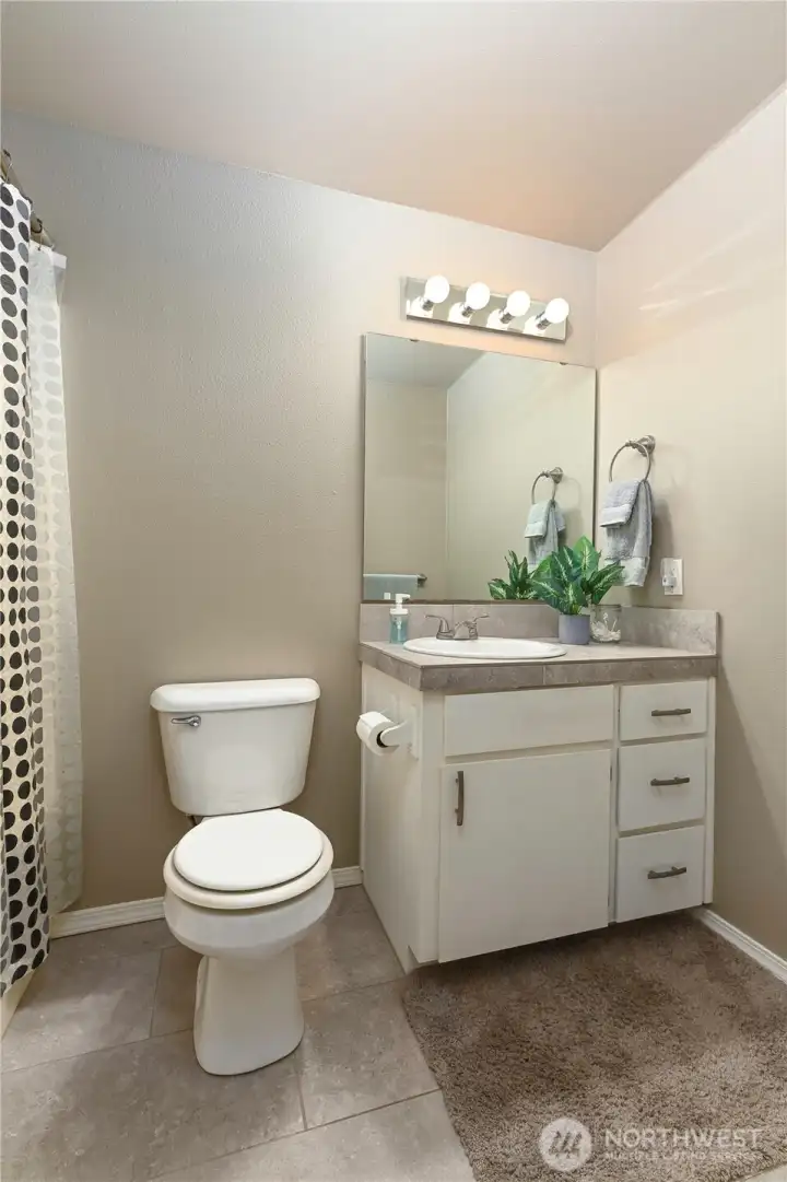 Main floor full bathroom.