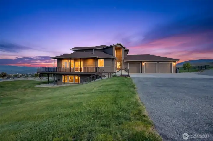 824 Shepherd Ln