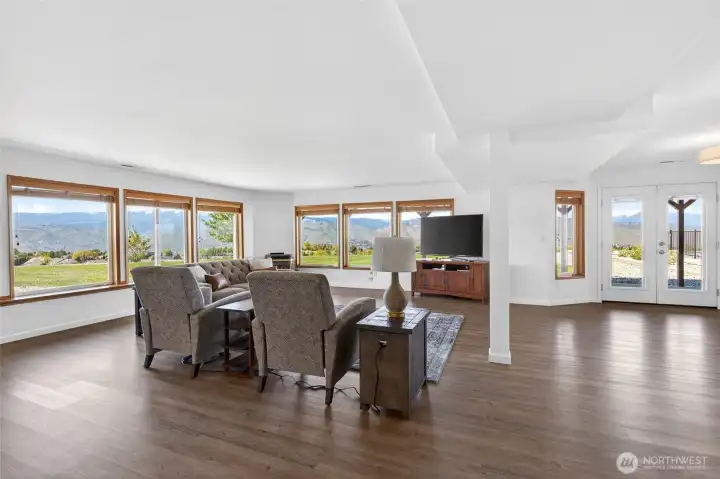 Lower level living room with new LVP flooring.
