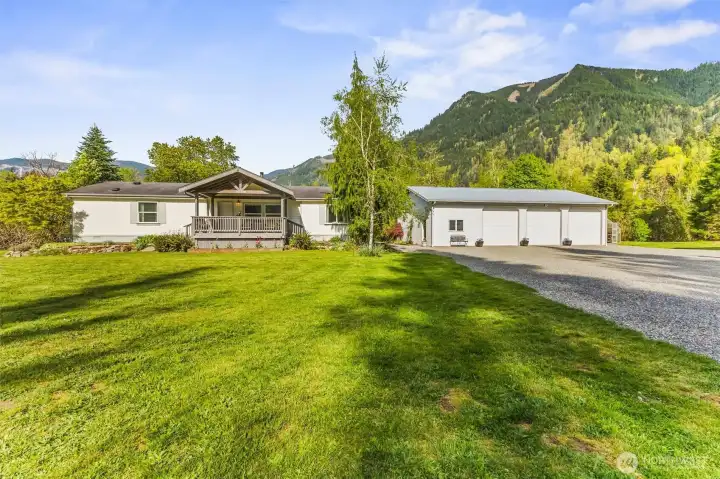 This light and bright one level home is proudly situated on five acres.
