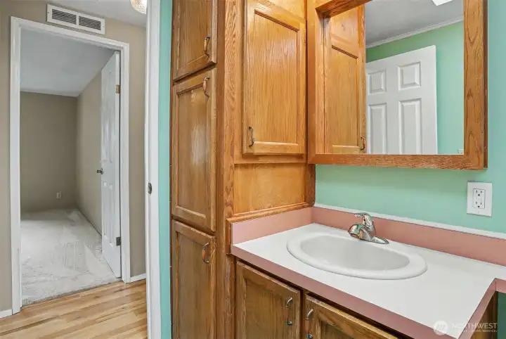 2nd bathroom