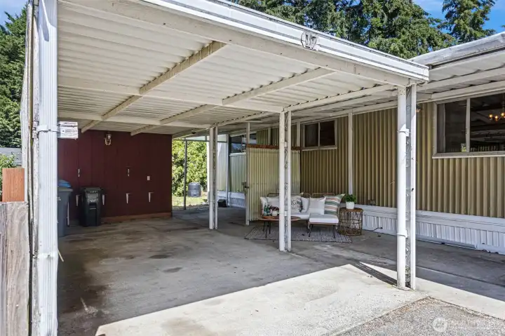 Large carport Large carport
