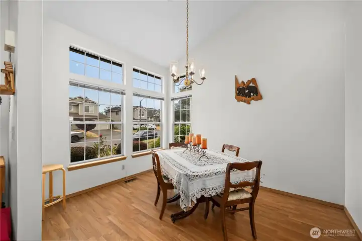 Dining room. Dining room.