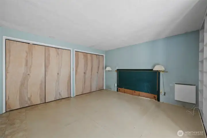 Primary bedroom Primary bedroom